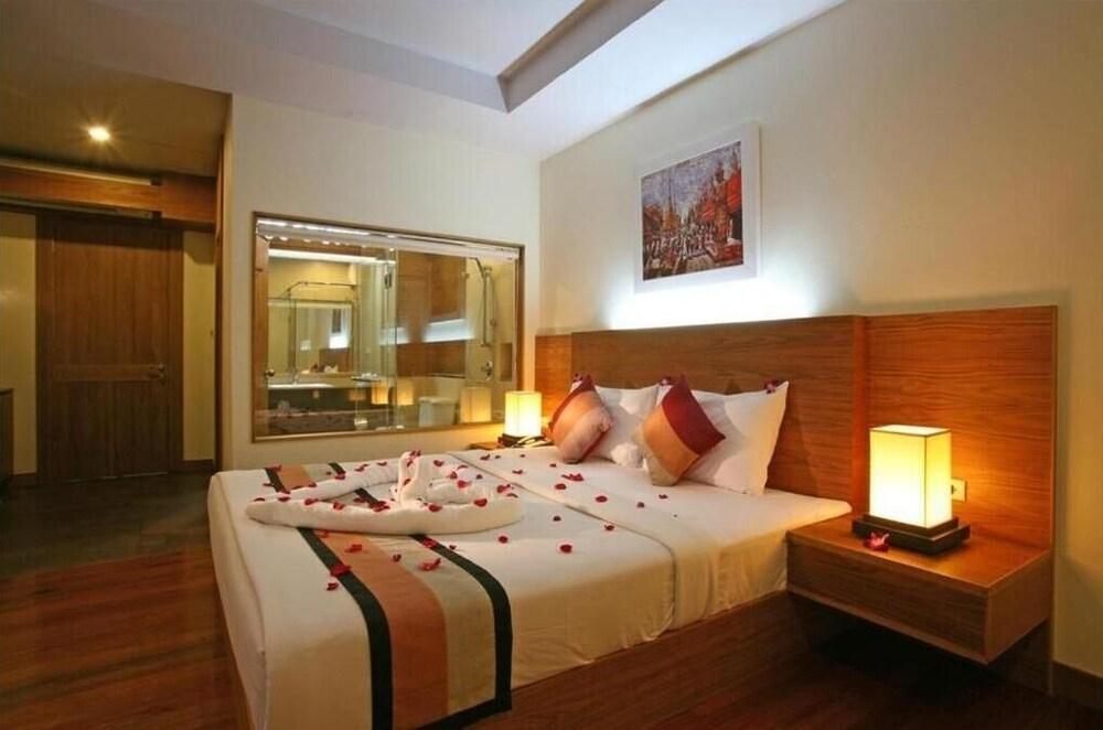 Baan Saikao Plaza Hotel & Service Apartment Koh Chang Bagian luar foto